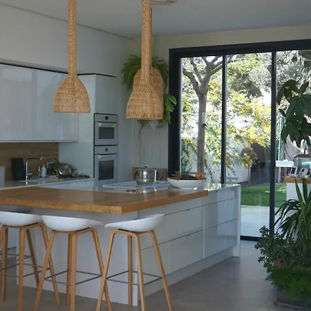 Magnifique Maison Posee Sur Le Sable Face A La *