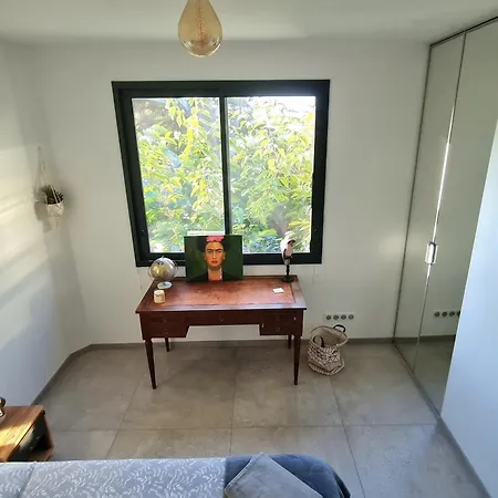 Magnifique Maison Posée Sur Le Sable Face à La *